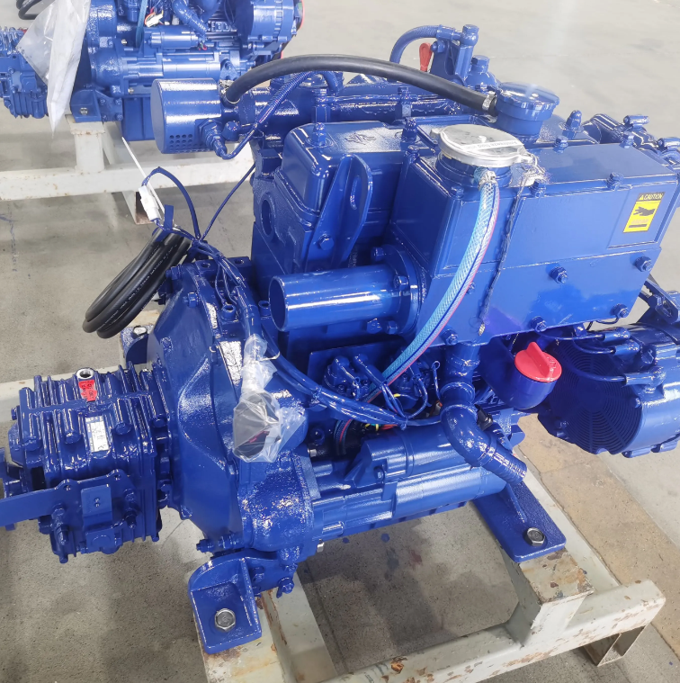 New 20.6kW 4-Stroke High-Speed 380J-3 Marine Diesel Inboard Engine with Gearbox for Yacht and Boat Marine Use